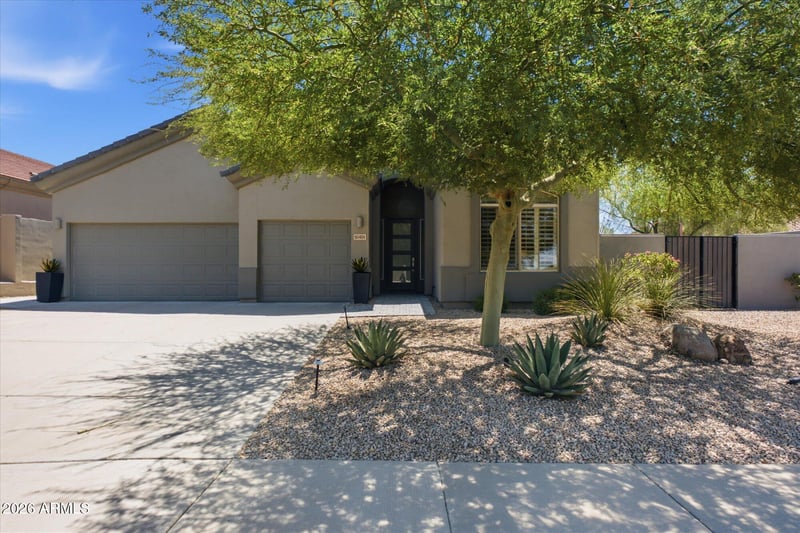 10401 E Helm Dr, Scottsdale, AZ 85255