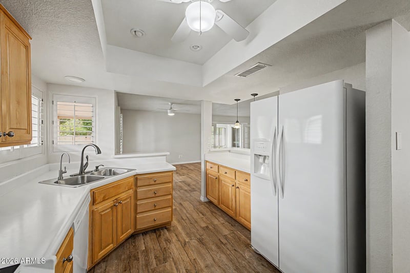 10401 Twilight Dr, Sun Lakes, AZ 85248