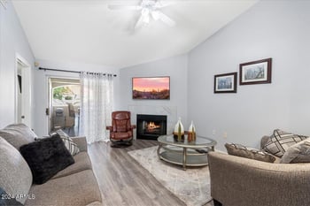 10401 N 52nd St #227, Paradise Valley, AZ 85253
