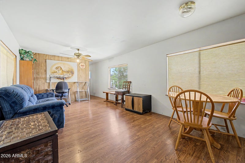10401 N Cave Creek Rd #284, Phoenix, AZ 85020