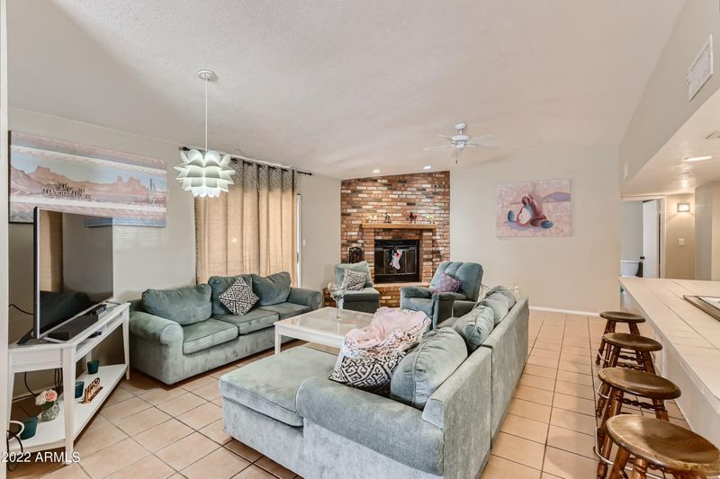 10401 W Montecito Ave, Phoenix, AZ 85037