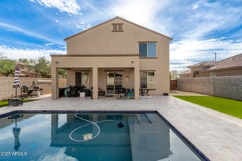 10402 Louise Dr, Peoria, AZ 85383