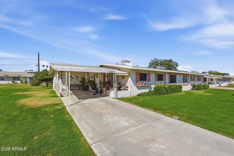 10402 105th Ave, Sun City, AZ 85351