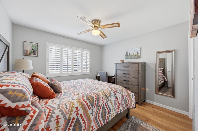 10402 Wininger Cir, Sun City, AZ 85351
