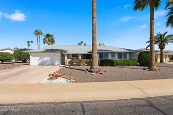 10402 Wininger Cir, Sun City, AZ 85351