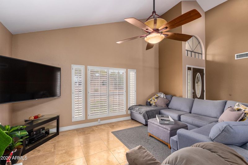 10403 E Becker Ln, Scottsdale, AZ 85259