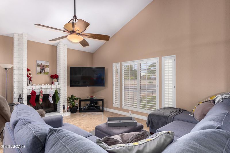 10403 E Becker Ln, Scottsdale, AZ 85259