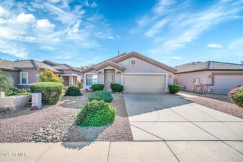 10403 Tonopah Dr, Peoria, AZ 85382