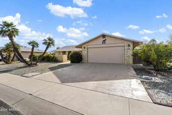 10403 W Ponderosa Cir, Sun City, AZ 85373