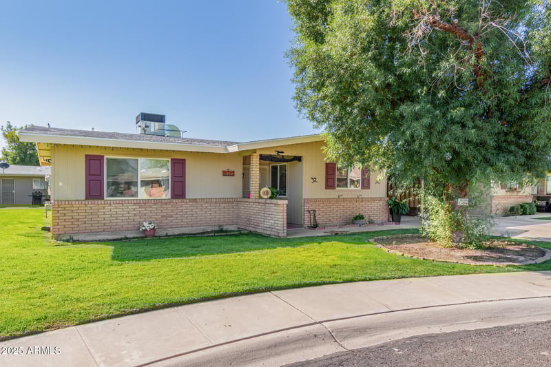 10405 Corte Del Sol Oeste --, Sun City, AZ 85351