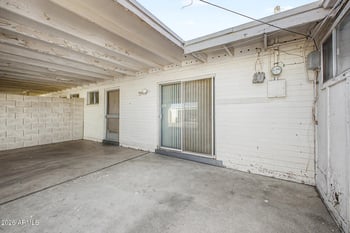 10405 Peoria Ave, Sun City, AZ 85351