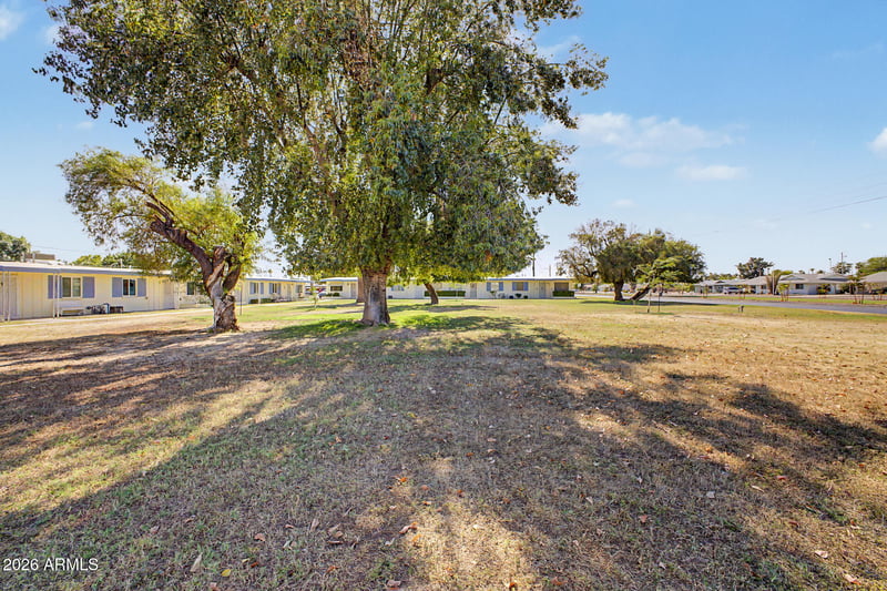 10405 W Peoria Ave, Sun City, AZ 85351