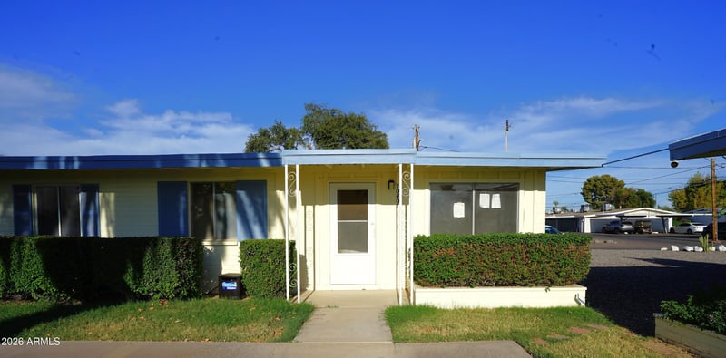 10407 W Peoria Ave, Sun City, AZ 85351