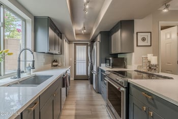 10409 10th St #1, Phoenix, AZ 85020