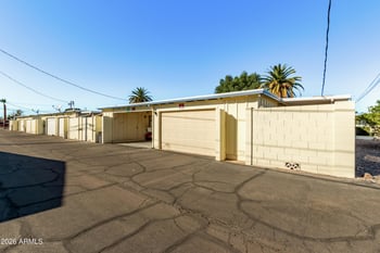 10409 Peoria Ave, Sun City, AZ 85351