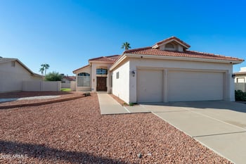 10409 Silvertree Dr, Sun Lakes, AZ 85248
