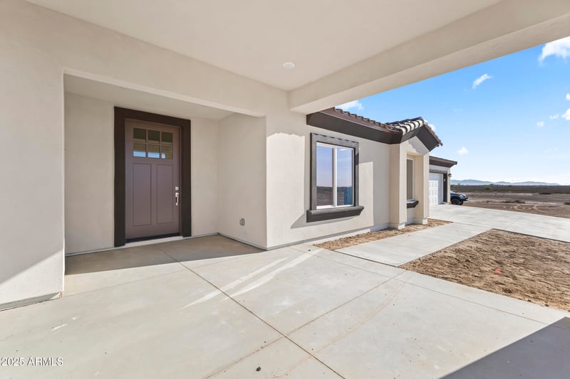 1041 371st Ln, Tonopah, AZ 85354