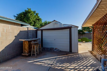 1041 Garnet Ave, Mesa, AZ 85204