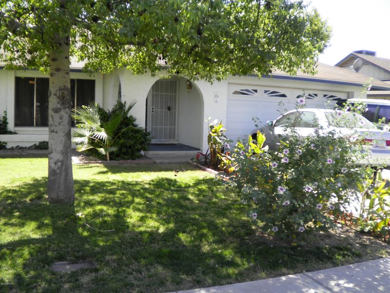 1041 E Halifax St, Mesa, AZ 85203