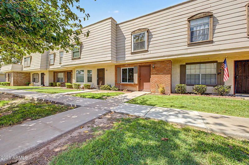 1041 E Lodge Dr, Tempe, AZ 85283