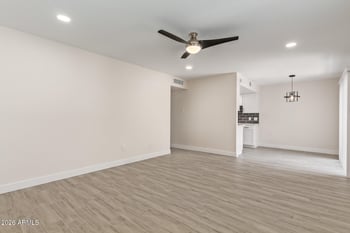 1041 N Granite Reef Rd, Scottsdale, AZ 85257