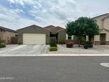 1041 Glen Canyon Dr, San Tan Valley, AZ 85140
