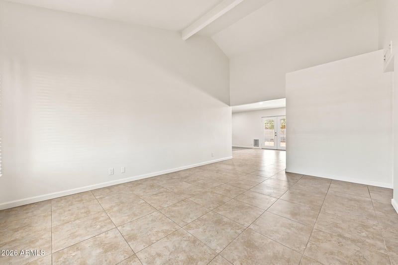 1041 W Kilarea Ave, Mesa, AZ 85210
