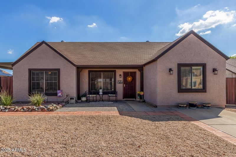 1041 Wickieup Ln, Phoenix, AZ 85024