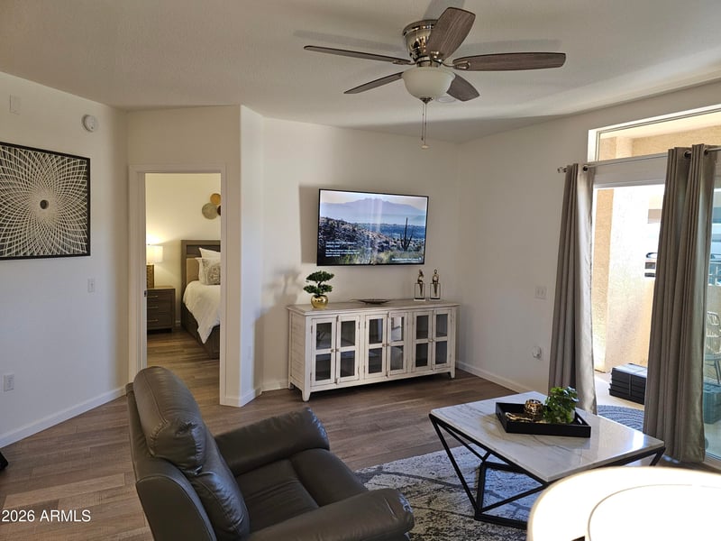 10410 N Cave Creek Rd #1008, Phoenix, AZ 85020