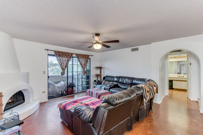 10410 N Cave Creek Rd #2009, Phoenix, AZ 85020