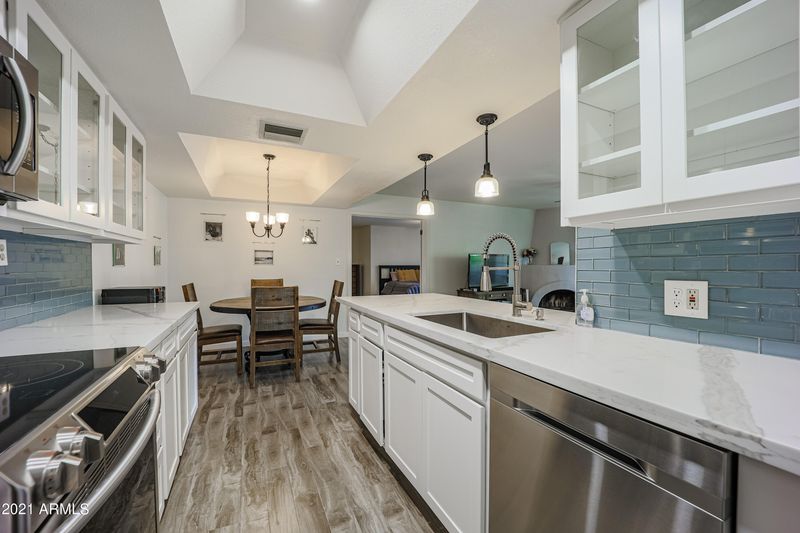10410 N Cave Creek Rd #2012, Phoenix, AZ 85020