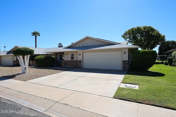 10410 Saratoga Cir, Sun City, AZ 85351