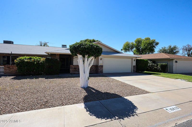 10410 Saratoga Cir, Sun City, AZ 85351