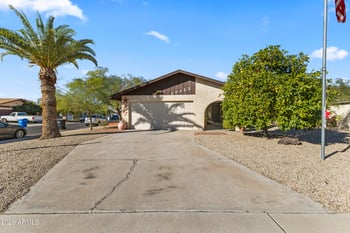 10412 Hazelwood Ave, Phoenix, AZ 85037