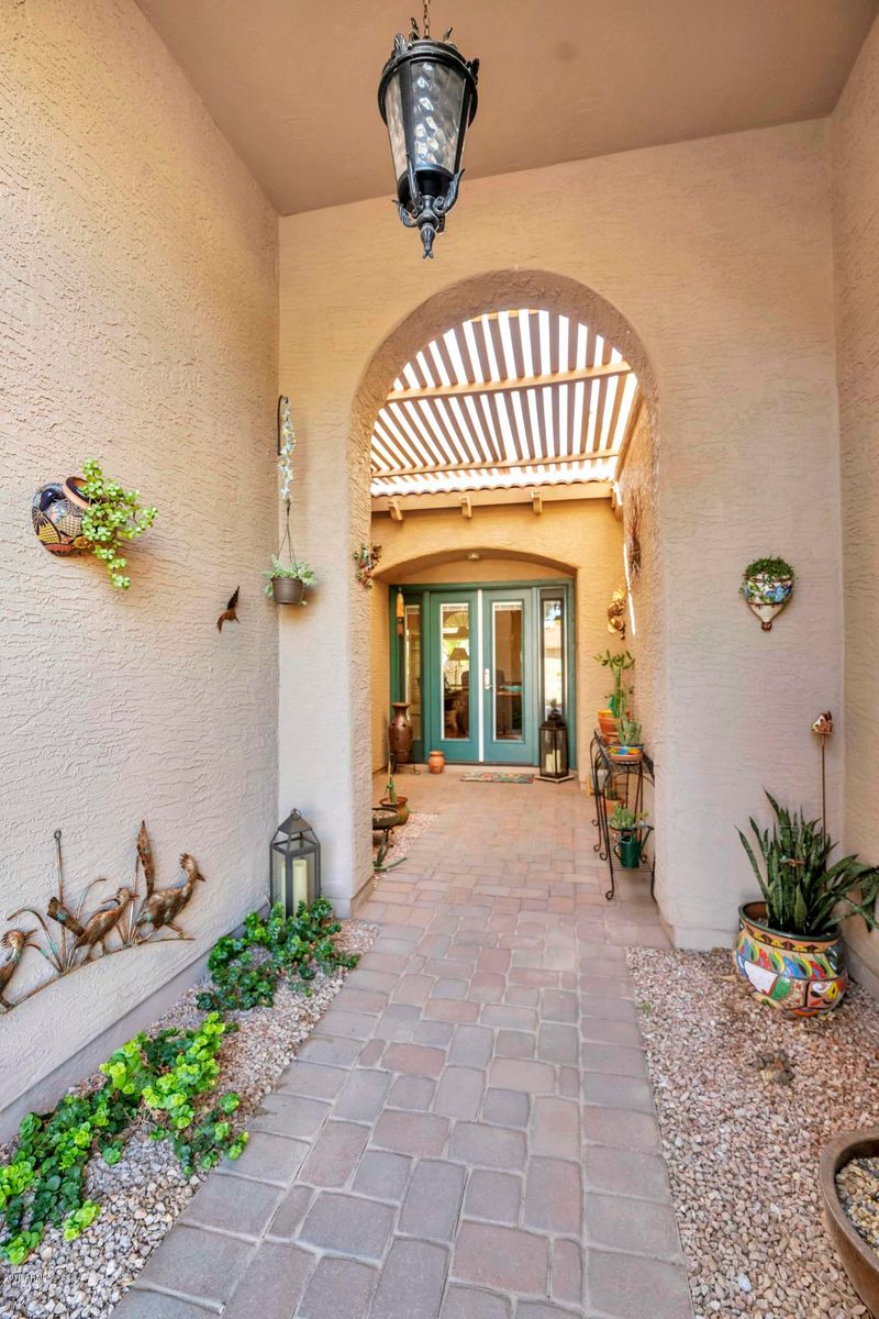 10413 E Spring Creek Rd, Sun Lakes, AZ 85248