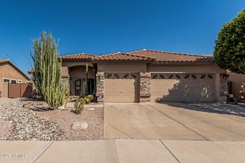 10413 Emelita Ave, Mesa, AZ 85208