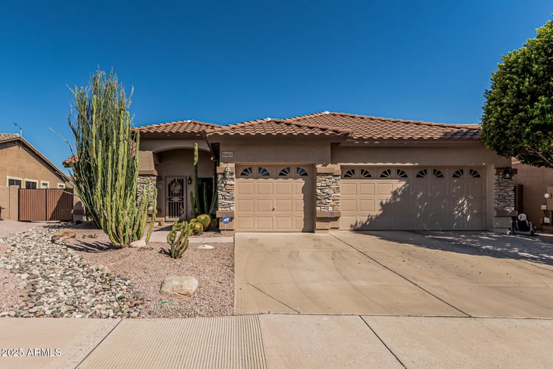 10413 Emelita Ave, Mesa, AZ 85208