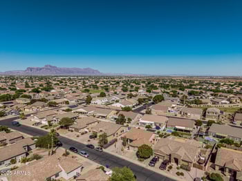 10413 Emelita Ave, Mesa, AZ 85208