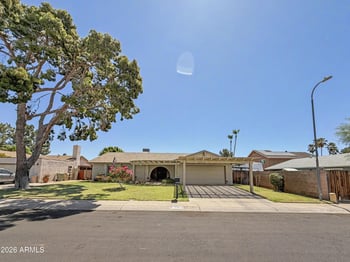 10413 N 46th Ave, Glendale, AZ 85302