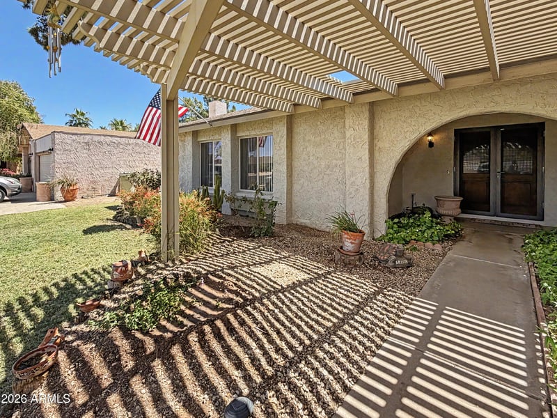 10413 N 46th Ave, Glendale, AZ 85302