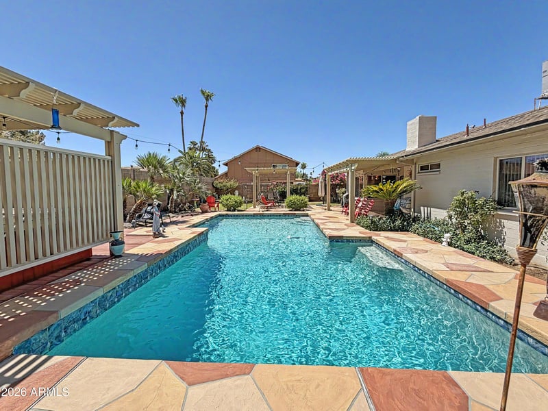 10413 N 46th Ave, Glendale, AZ 85302