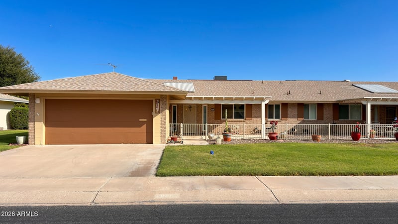 10413 W Prairie Hills Cir, Sun City, AZ 85351