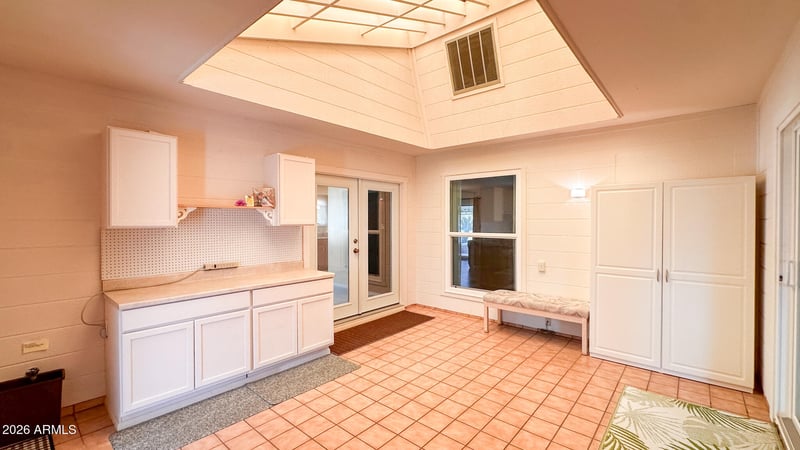 10413 W Prairie Hills Cir, Sun City, AZ 85351