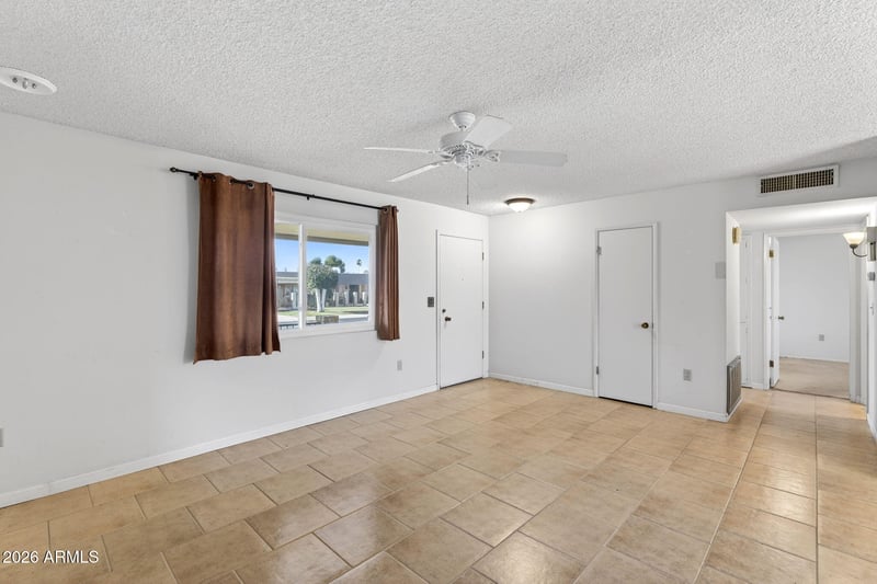 10413 W Roundelay Cir, Sun City, AZ 85351
