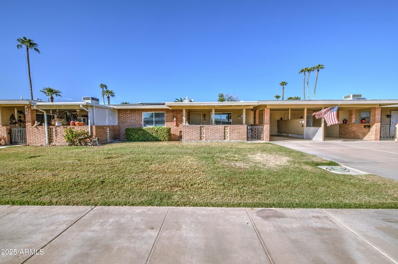 10414 Audrey Dr, Sun City, AZ 85351