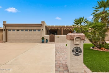 10414 E Silvertree Dr, Sun Lakes, AZ 85248