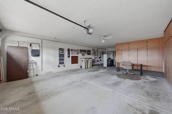 10414 E Silvertree Dr, Sun Lakes, AZ 85248