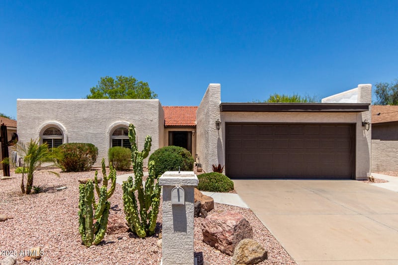 10414 Flintlock Dr, Sun Lakes, AZ 85248