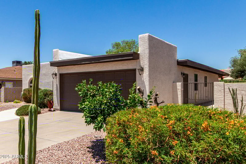 10414 Flintlock Dr, Sun Lakes, AZ 85248