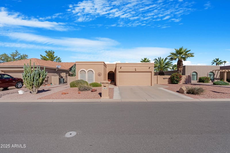 10414 Watford Way, Sun Lakes, AZ 85248